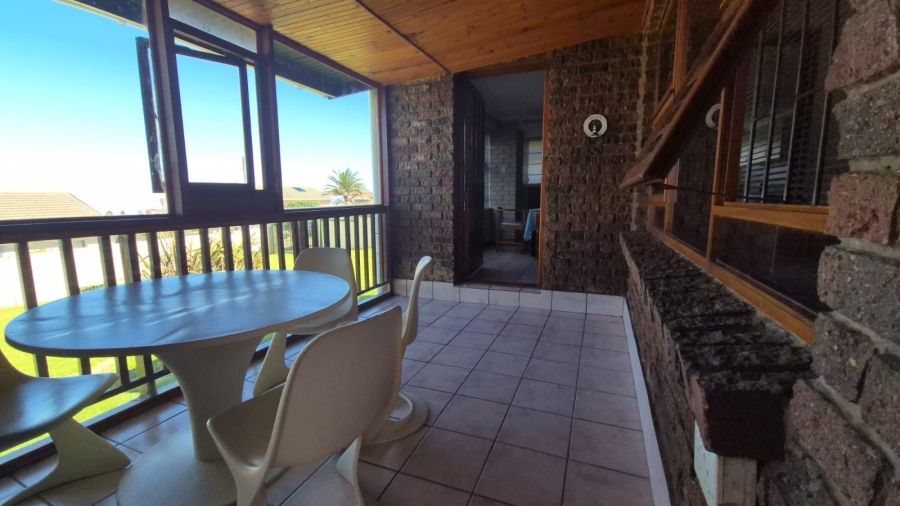 To Let 2 Bedroom Property for Rent in Dana Bay Western Cape